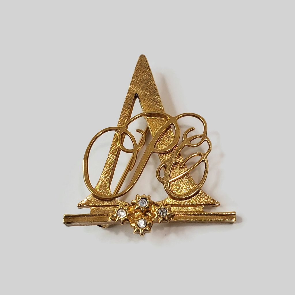 Vintage Avon Presidents Club Award Pin 1992 Vintage Avon Presidents Club Award Pin 1992